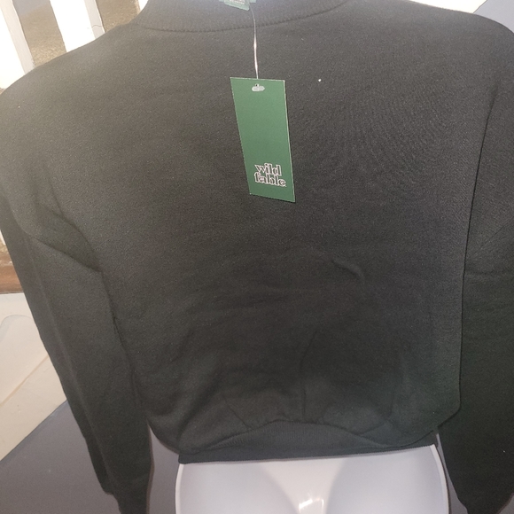 Women's Cropped Sweatshirt - Picture 3 of 6